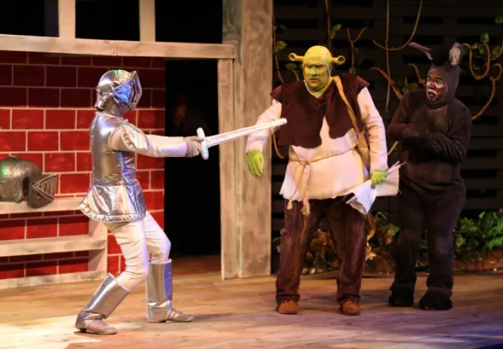Shrek enfrentó peligros, pero valían la pena, con tal de rescatar a su querida Fiona. /Foto Josué Arosemena.