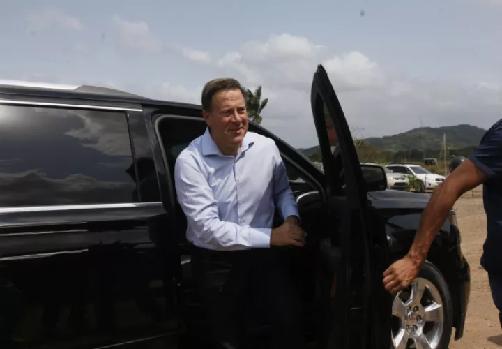 El Gobierno alquiló 130 camionetas 4x4 por 2 millones de dólares para transporte de funcionarios. /Foto Archivo
