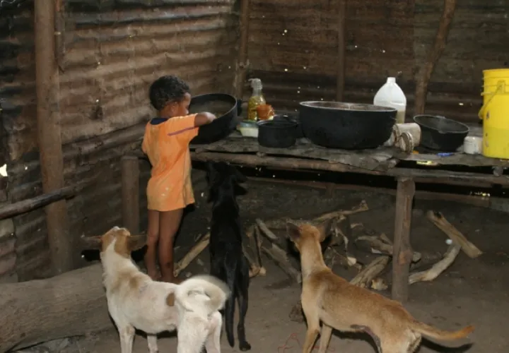 Según afirmó Robert Bob Miller,  «cuando miles de niños en comunidades sin pobreza me digan 'abuelo'», se sentirá compensado. /Foto Archivo.