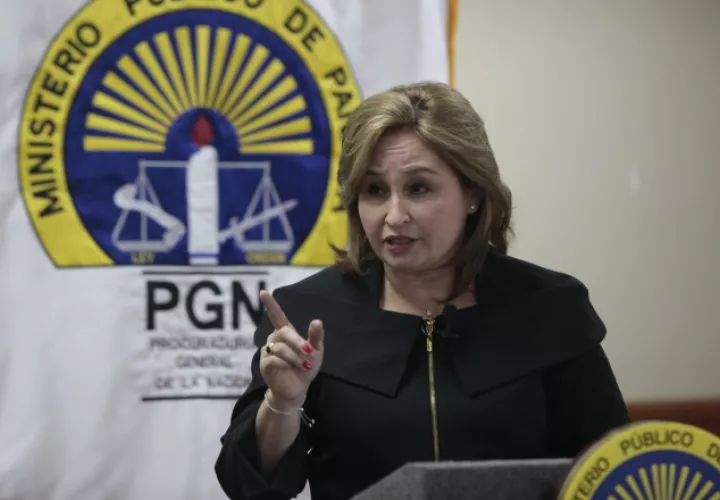 La procuradora general, Kenia Porcell, durante la conferencia de prensa sobre investigación de compra de Epasa. /Foto Víctor Arosemena 