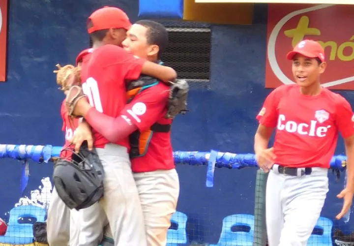 Coclé venció ayer a Panamá Este en una de las semifinales. Cortesía/Fedebeis