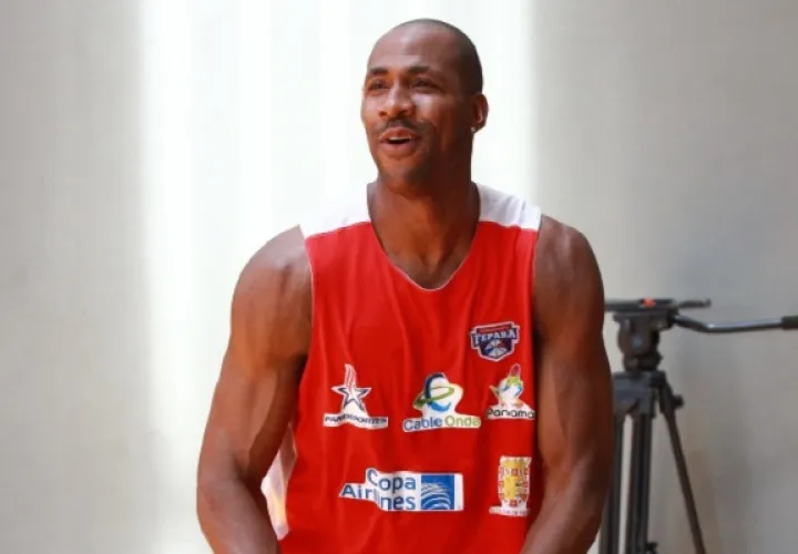 Hicks no descarta entrenar con la preselección.