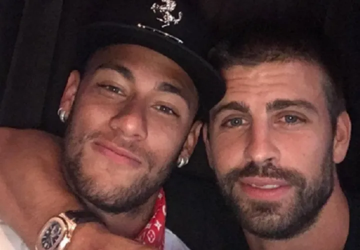 Piqué trata de calmar a la afición del Barcelona. 