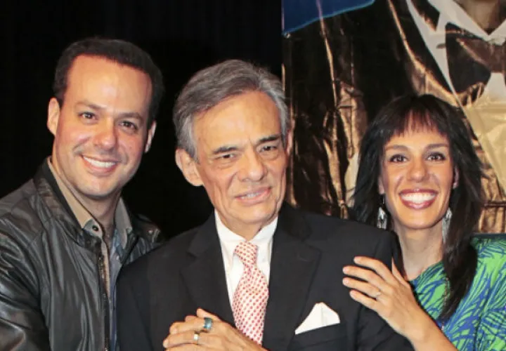 José José está terminando sus tratamientos