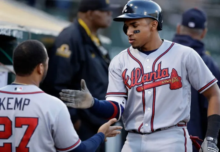 Johan Camargo se convirtió en el panameño 57 en las Mayores.