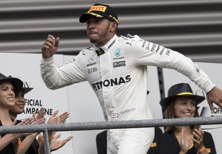 Hamilton es segundo en el mundial de constructores. 