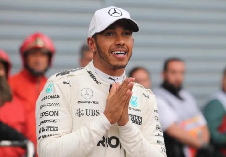 Lewis Hamilton, piloto de  Mercedes, tuvo una jornada redonda. /Foto EFE