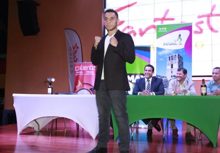 El amor a pelear llevó a Oliver  Meza  al mundo del boxeo. /Foto Anayansi Gamez