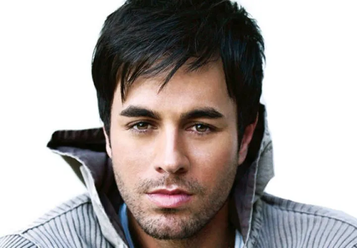 Enrique Iglesias desafía a 'Irma'