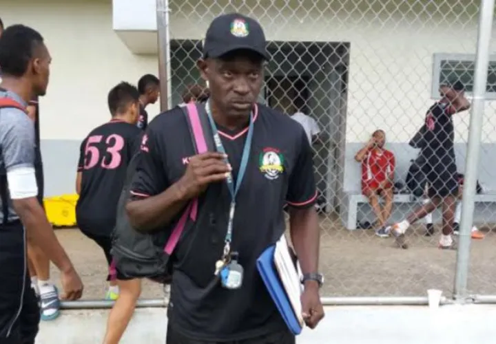 "Chalate" Torres es el técnico de Santa Gema. /Foto Anayansi Gamez