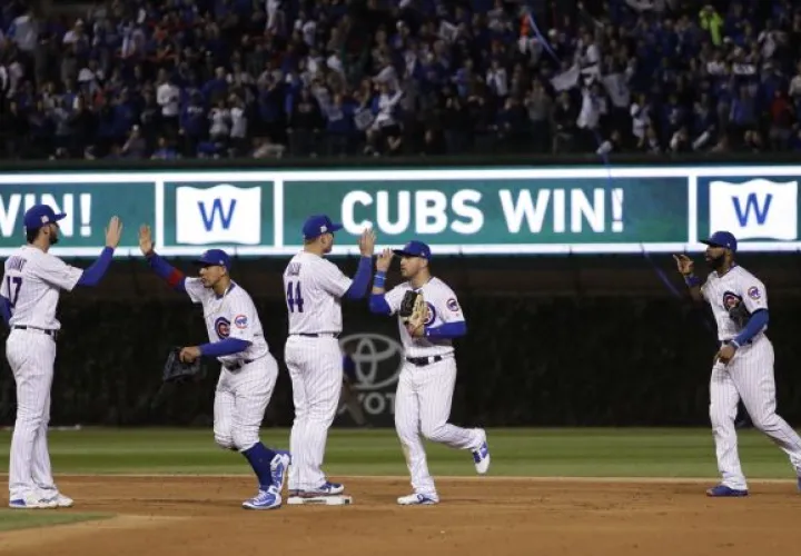 Los Cachorros están obligado a seguir ganando. Foto AP