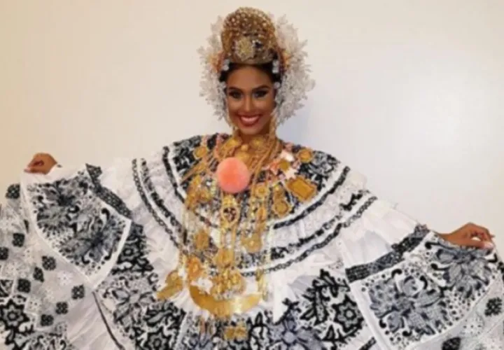 Novia de su grupo de baile: Durante el 2016 fue quien representó al conjunto de baile típico al que pertenece.