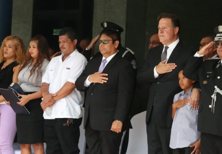 El presidente de la República, Juan Carlos Varela, ha justificado las compras directas en los estamentos de seguridad, al señalar que se ha logrado reducir el crimen. /Foto Archivo
