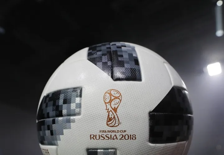 'Telstar 18' será el balón para el Mundial de 2018.