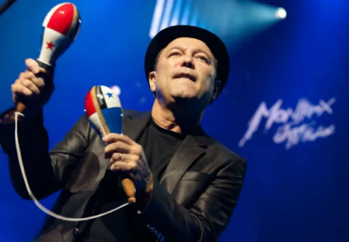 El cantante no se queda cayado por la situaciones que suceden en Panamá