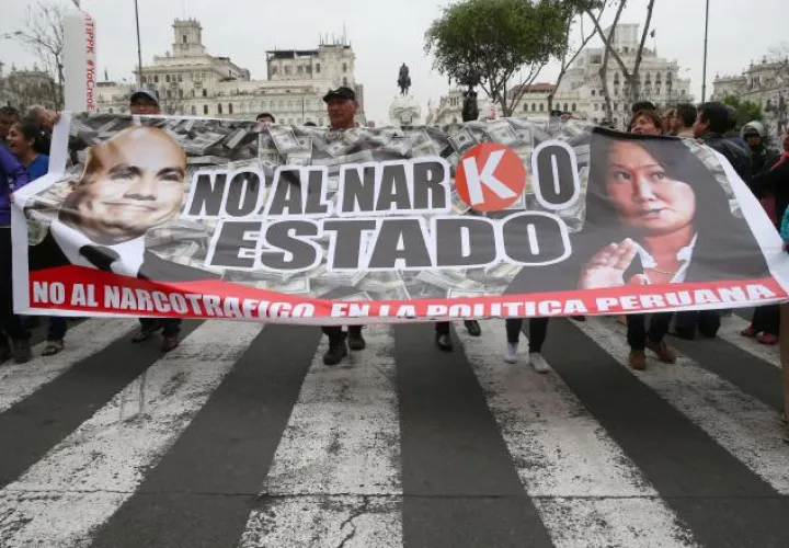 Manifestantes salieron a las calles para protestar contra el presidente. /Foto EFE