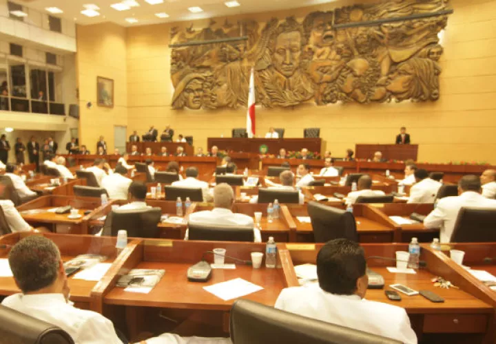 Gremios acudirán a la Asamblea Nacional a las 3:00 p.m.