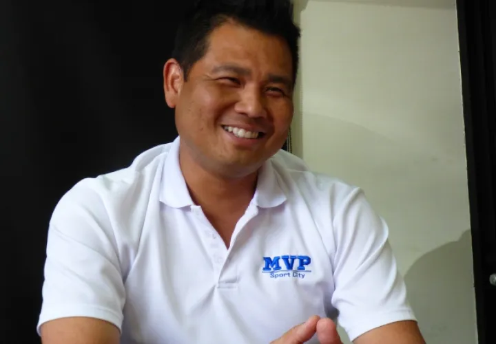 Bruce Chen trabaja en la actualidad con la franquicia de los Dodgers de Los Ángeles, en un cargo administrativo. /Foto Eduardo González
