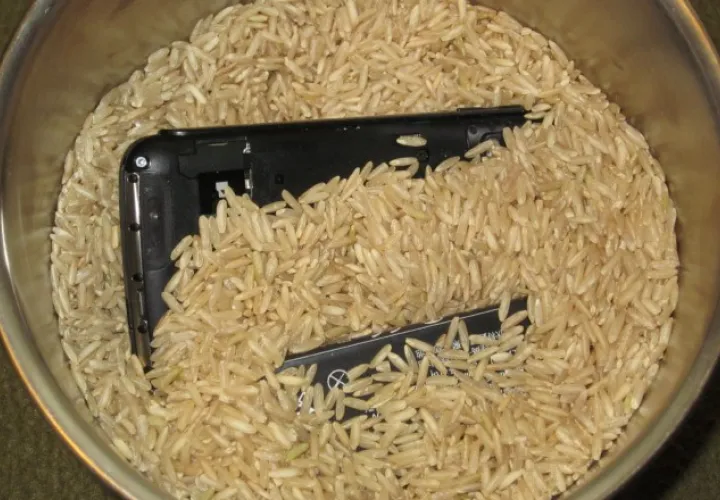 El arroz funciona también, pero no es tan efectivo.