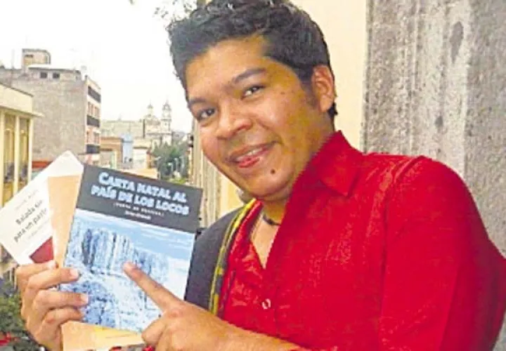 Escribir poesía, un arte en el cual  Javier Alvarado es un maestro