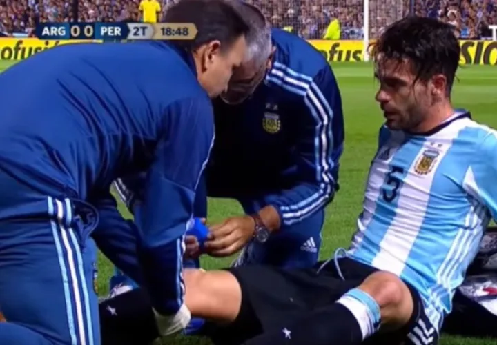 El volante se lesionó en el partido en que Argentina empató sin goles contra Perú, en la Bombonera.