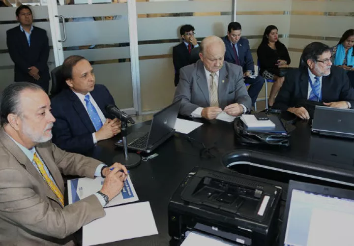 Una iniciativa promovida por el Tribunal Electoral (TE) para mantener los 39 circuitos electorales.