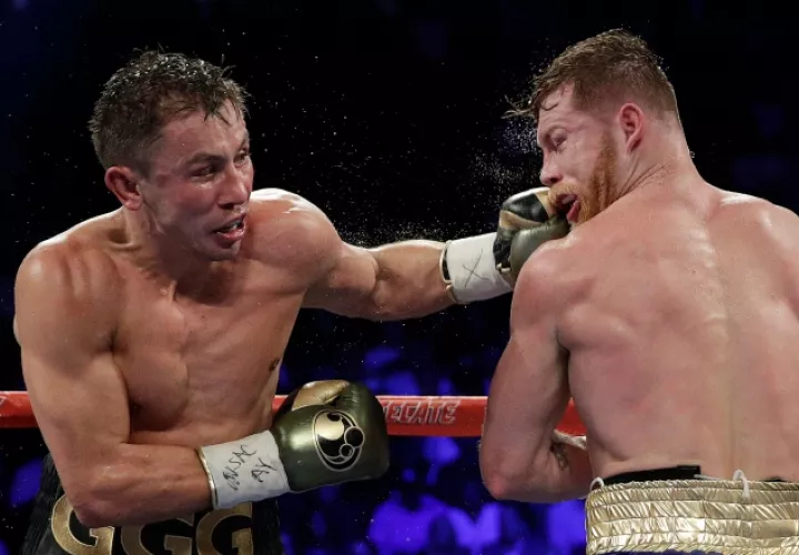 Gennady Golovkin durante el combate contra "Canelo". AP