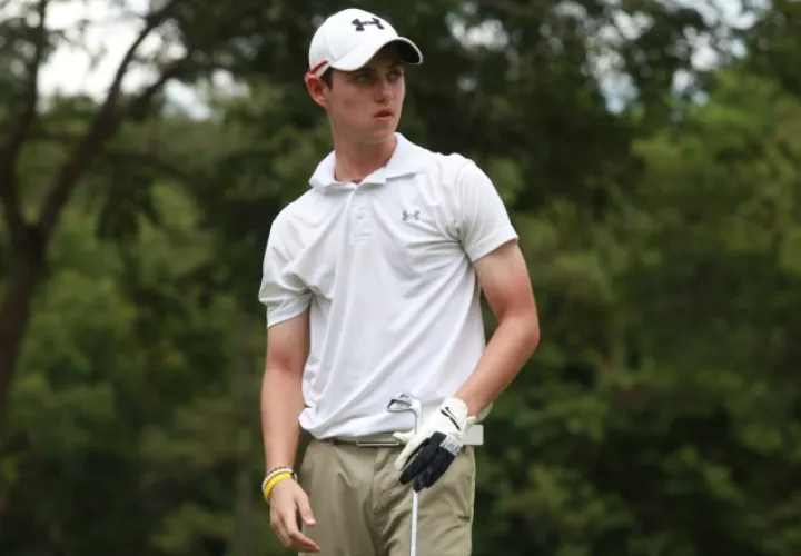 1.  Jean Louis Ducruet empató en el tercer puesto de la clasificación global. Anayansi Gamez