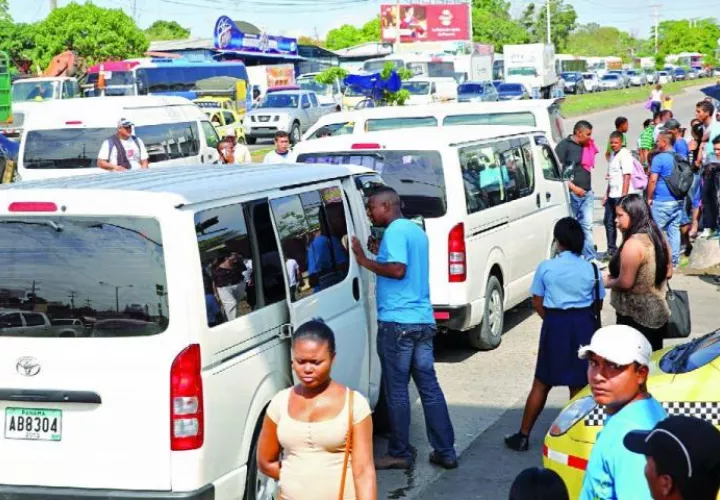 La ATTT iniciará operativos de control sobre buses Coasters. 