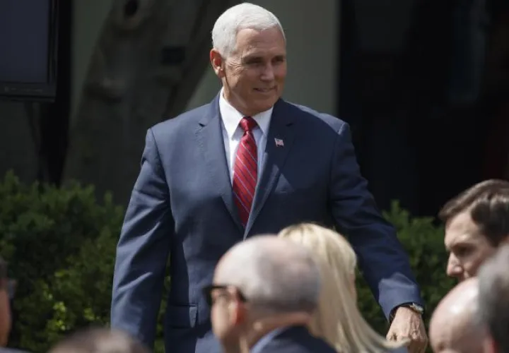 El vicepresidente  de Estados Unidos Mike Pence, participó en una sesión extraordinaria del Consejo Permanente de la OEA. EFE