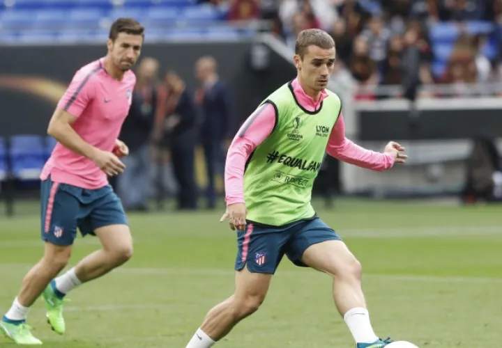 Griezmann durante el último entrenamiento del Atlético Madrid. /Foto AP