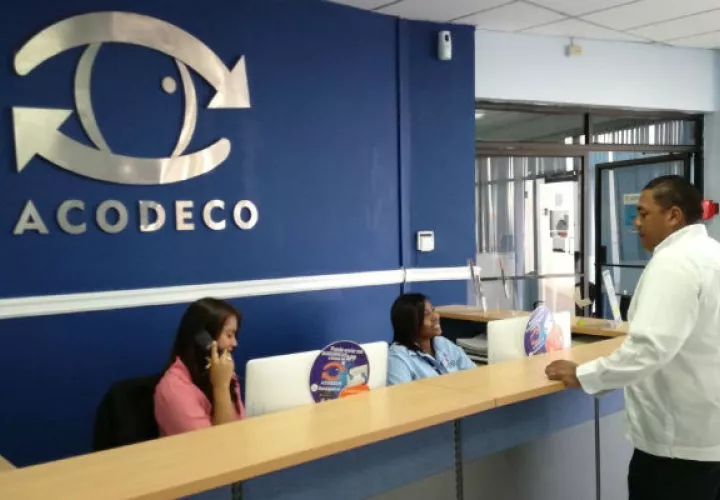 Los consumidores presentaron 894 quejas