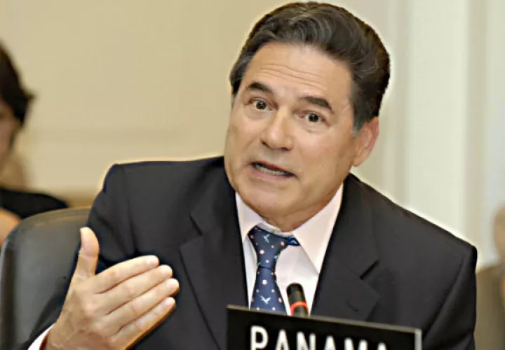 Expresidente de la República Aristides Royo 