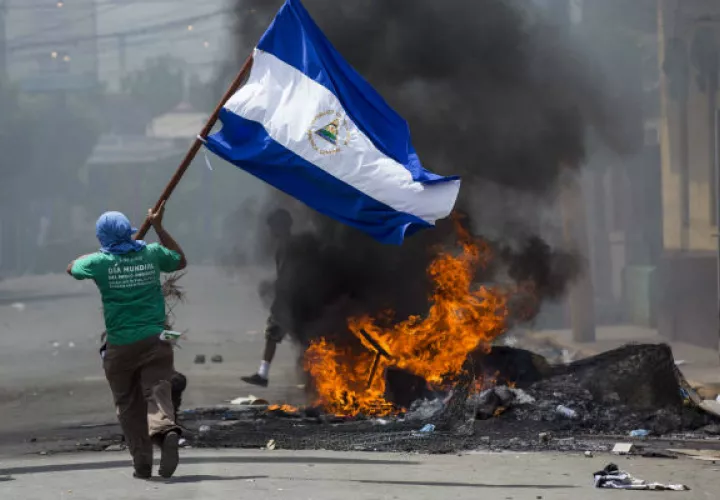 El ataque ocurrió la noche del sábado y la Comisión Interamericana de Derechos Humanos (CIDH), que realiza una jornada de trabajo en el país, constató cuatro heridos.