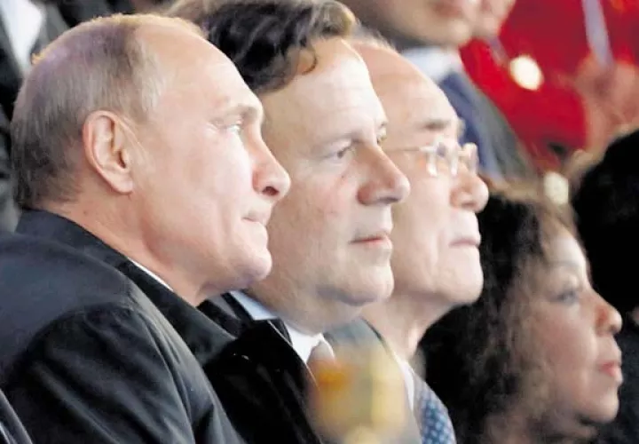 Solo 30 minutos se reunió Varela con Putin, aunque luego coincidieron en la ceremonia de inauguración del Mundial de Fútbol. /Foto EFE