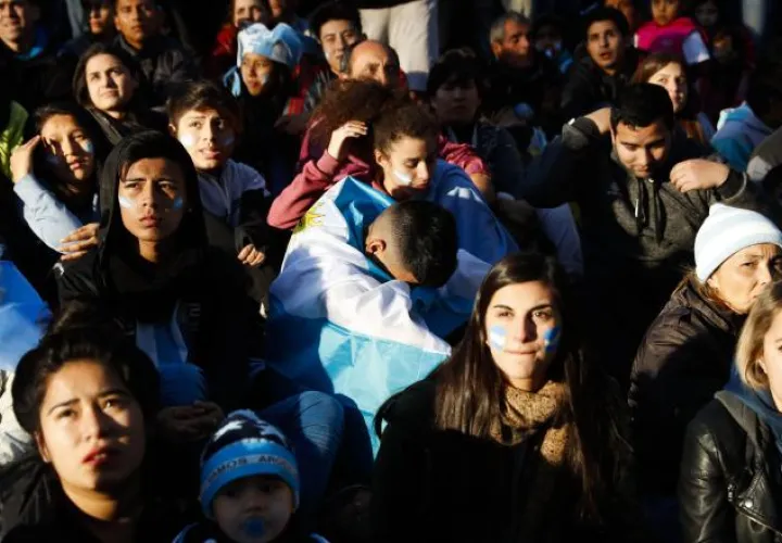 Muchos argentinos solo quieren que "la pesadilla" acabe. /Foto EFE