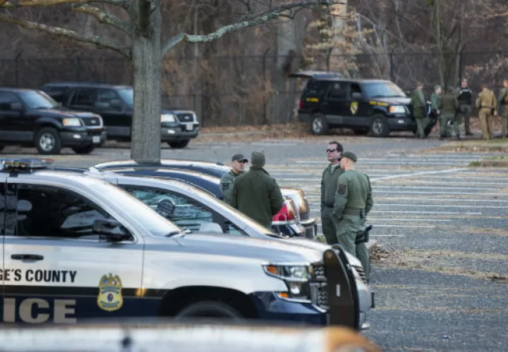 Varios heridos en un tiroteo en la redacción de un periódico en Maryland, EE.UU.