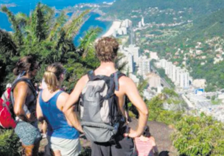 Prefieren el ecoturismo: En Escapadrural.com, las reservas de turismo rural para agosto se sitúan en un 41% de media, Las dos tendencias que se aprecian por los viajeros son alojamientos que admiten mascotas y los orientados a la naturaleza y el ecoturismo.