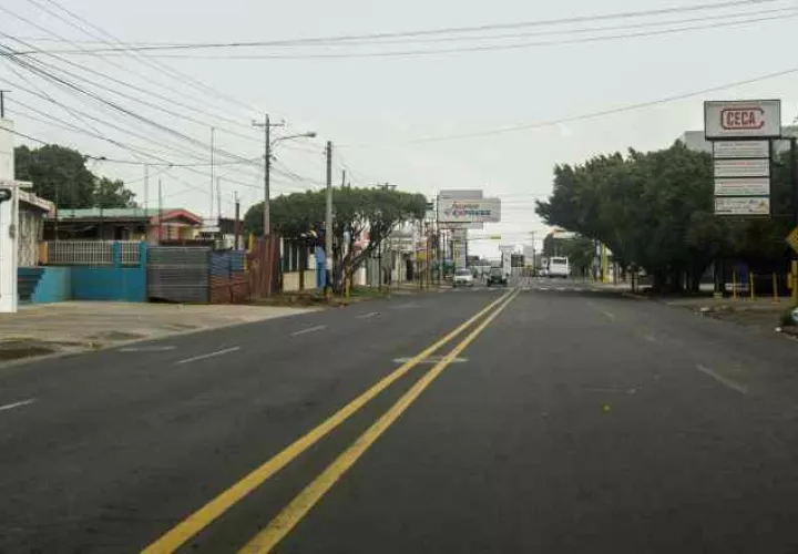 Las calles permanecieron vacías durante la primera jornada del día de ayer. 
