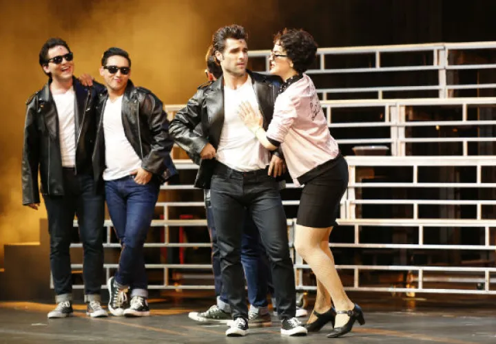 Danny con sus aires de conquistador. Y su séquito de seguidores. Foto: Josué Arosemena.