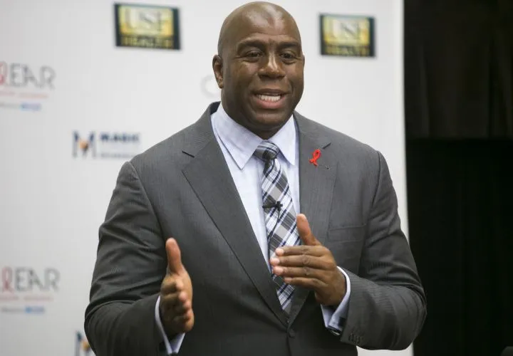 Magic Johnson, directivo de los Lakers. Foto AP