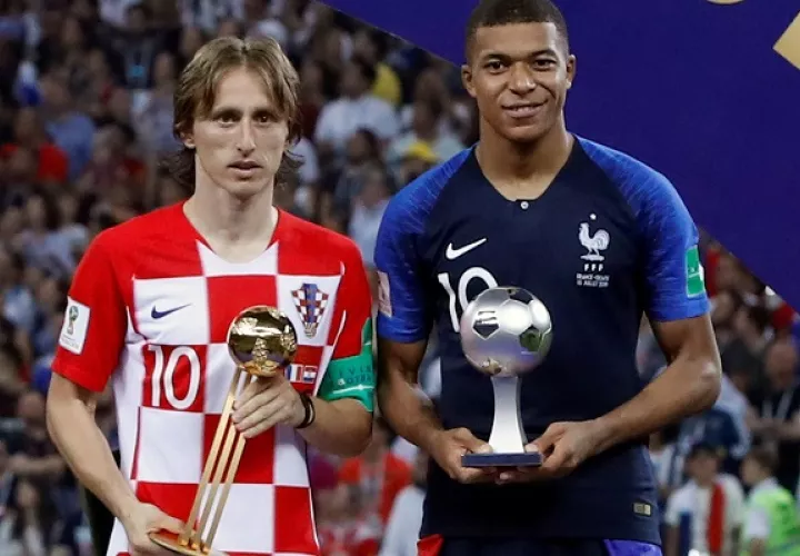 Modric recibió el galardón con tristeza.