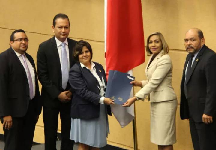 Se pretende que en el país existan los mismos beneficios que hay en la región