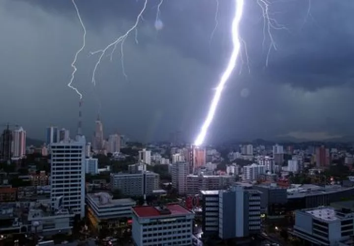 El fenómeno se debe a una Onda Tropical que afecta el istmo de Panamá / Foto: Archivo.