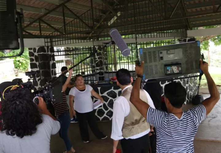 En plena filmación. Todos aprendieron mucho.