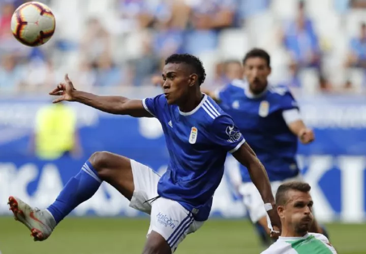 Edgar Yoel Bárcenas, jugador del Real Oviedo. /Foto @RealOviedo
