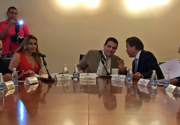 Sergio 'Chello' Gálvez, presidente de la Comisión de Credenciales.