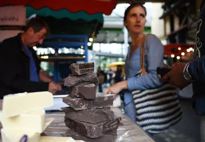 El chocolate oscuro en el desayuno ayuda a la cognición de los niños. Foto: EFE. 
