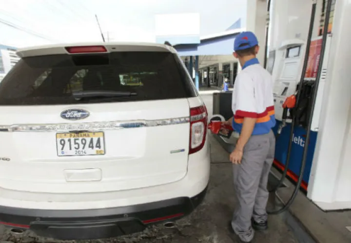 La gasolina de 95 octanos costará 0.882 centavos el litro