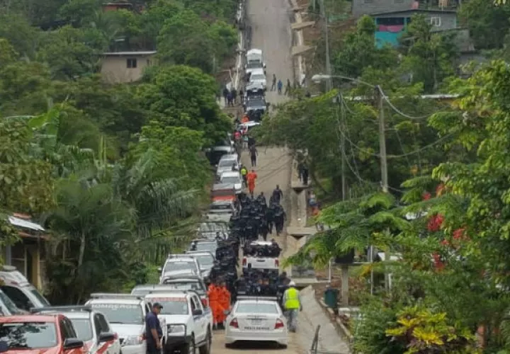 Vista del desalojo de precaristas del sector de Nueva Jerusalén, en el distrito de Arraiján. 